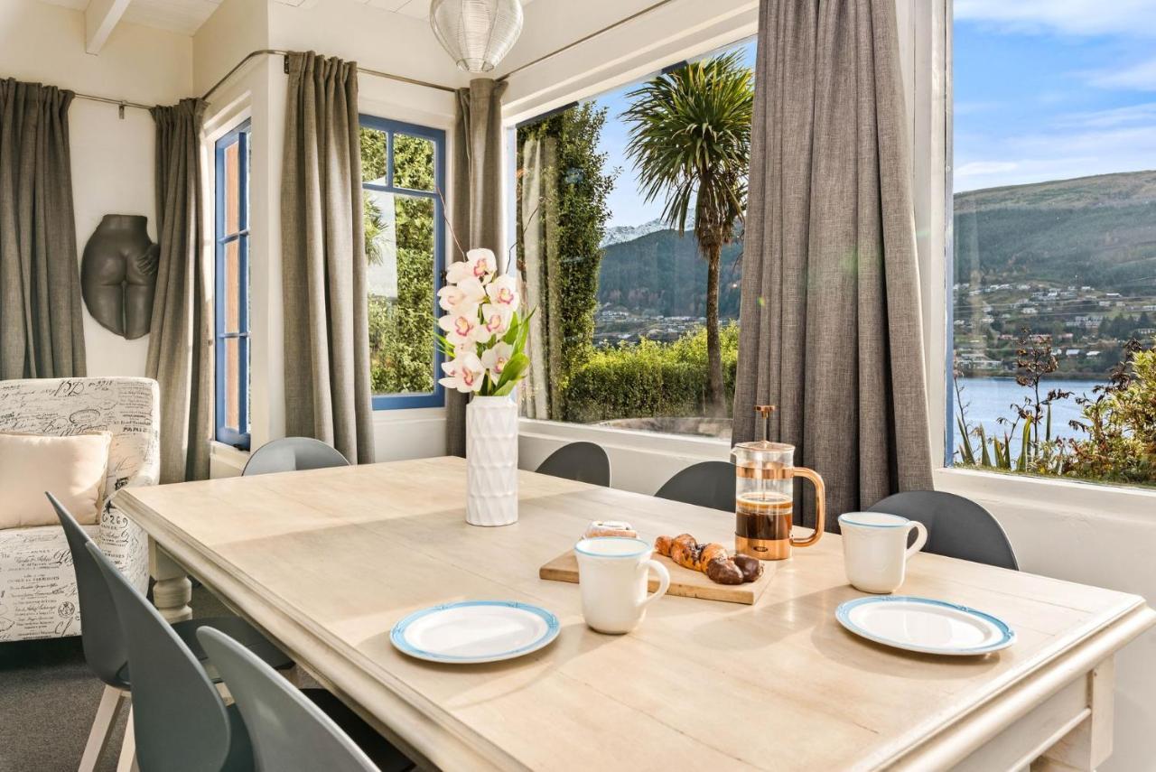 Sunny Lakeview Villa Queenstown Dış mekan fotoğraf