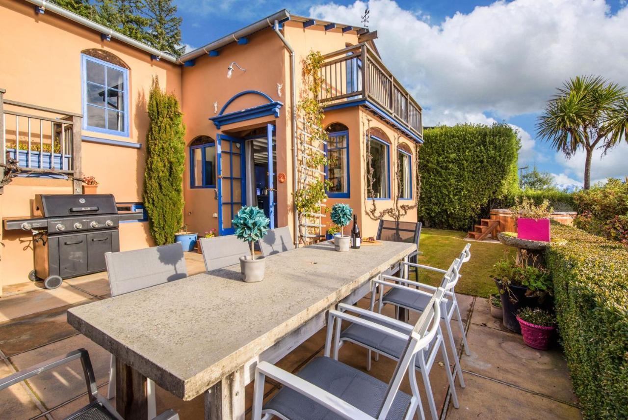 Sunny Lakeview Villa Queenstown Dış mekan fotoğraf
