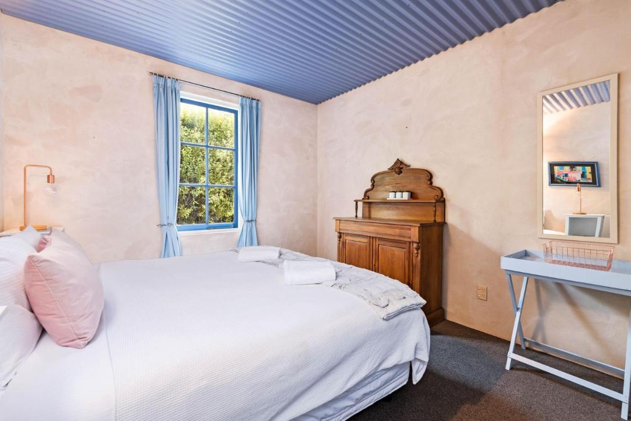 Sunny Lakeview Villa Queenstown Dış mekan fotoğraf