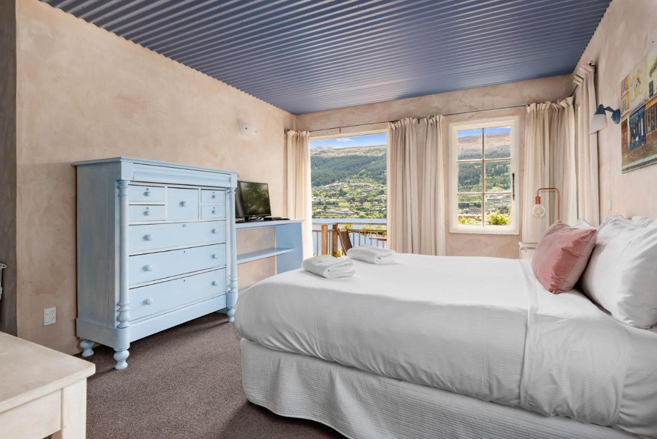 Sunny Lakeview Villa Queenstown Dış mekan fotoğraf