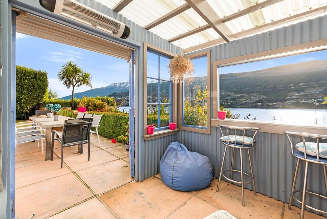 Sunny Lakeview Villa Queenstown Dış mekan fotoğraf