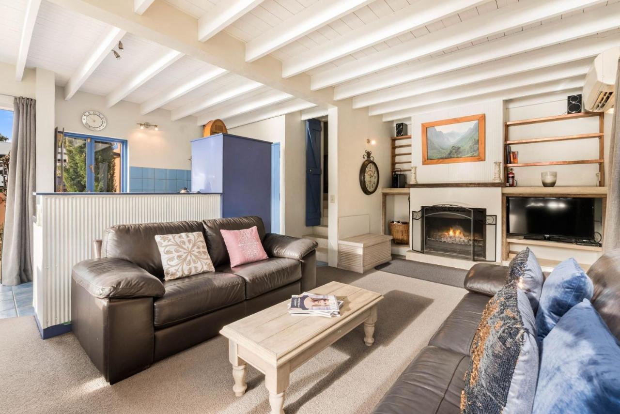 Sunny Lakeview Villa Queenstown Dış mekan fotoğraf
