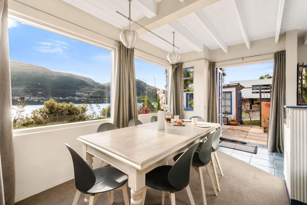Sunny Lakeview Villa Queenstown Dış mekan fotoğraf