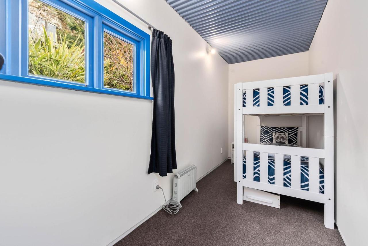 Sunny Lakeview Villa Queenstown Dış mekan fotoğraf